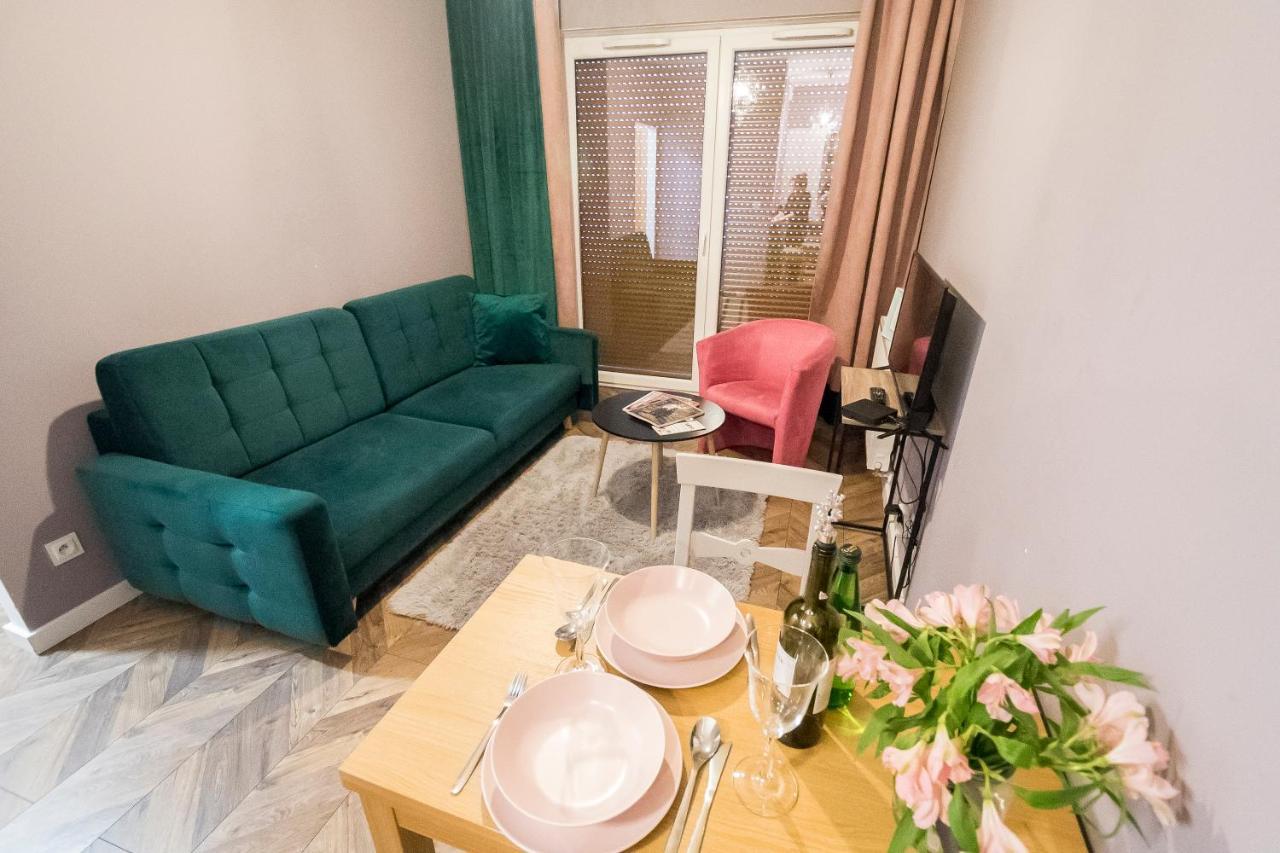 Apartament Z Ogrodkiem I Garazem Poznan Ngoại thất bức ảnh